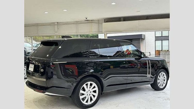 2023 認定中古車 Land Rover Range Rover フジホワイト P530 AWD（AT） ロングホイールベース SE