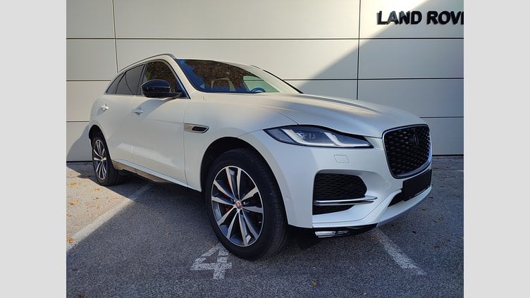 2021 JAZDENÉ VOZIDLÁ Jaguar F-Pace Yulong White AWD 2.0 I4 P400e PHEV SE AWD A/T