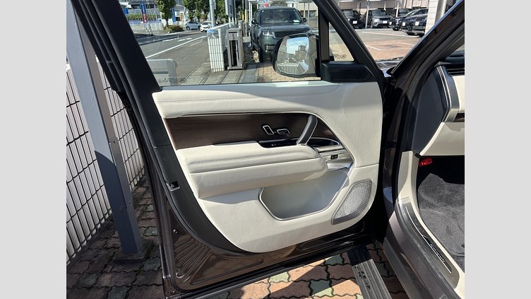 2023 認定中古車 Land Rover Range Rover シャラントグレー P530 AWD（AT） スタンダードホイールベース AUTOBIOGRAPHY