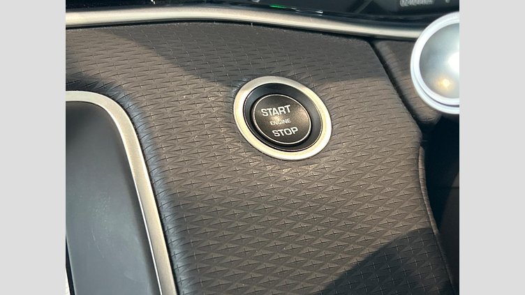 2020 認定中古車 Land Rover Range Rover Evoque サントリーニブラック P200 S
