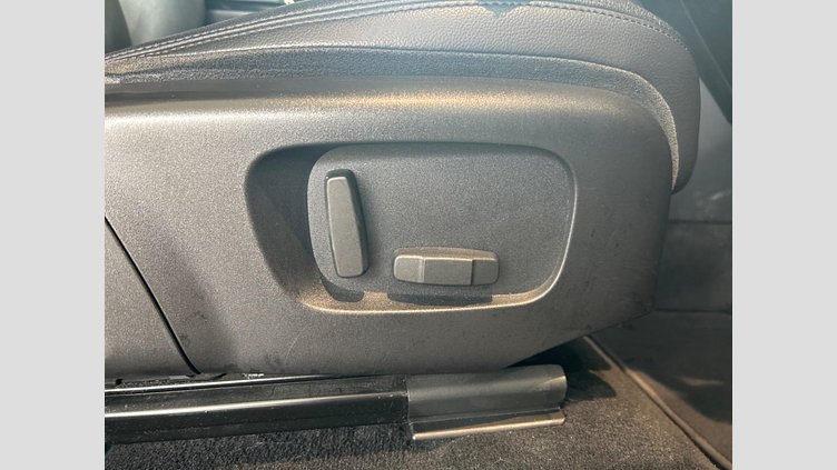 2020 認定中古車 Land Rover Range Rover Evoque サントリーニブラック P200 S