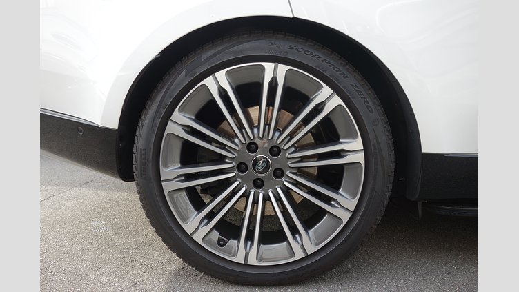 2023 認定中古車 Land Rover Range Rover オストゥーニパールホワイト P530 AWD（AT） ロングホイールベース7席シート AUTOBIOGRAPHY