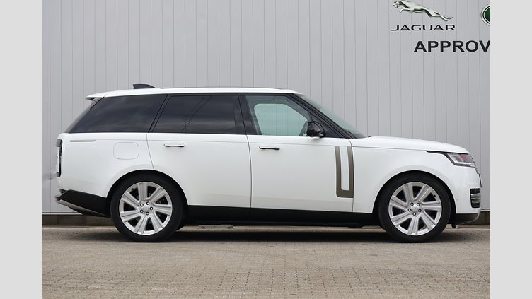 2023 認定中古車 Land Rover Range Rover フジホワイト D300 AWD MHEV（AT） スタンダードホイールベース HSE
