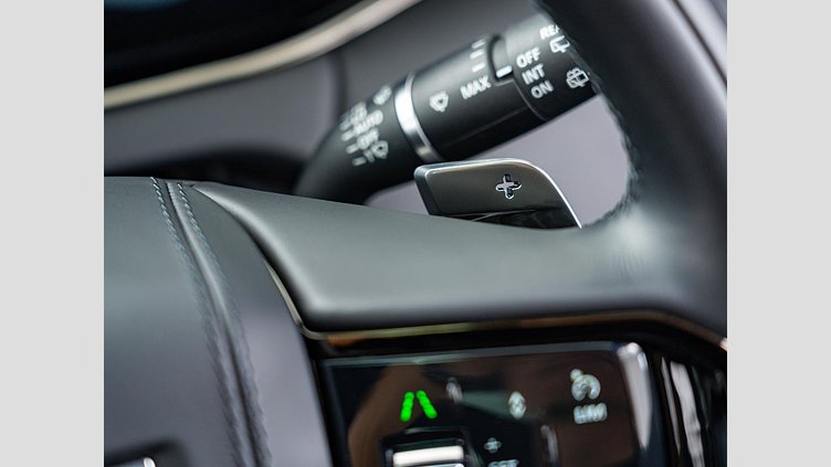 2024 認定中古車 Land Rover Range Rover Evoque トライベッカブルー P250（ガソリン） DYNAMIC HSE