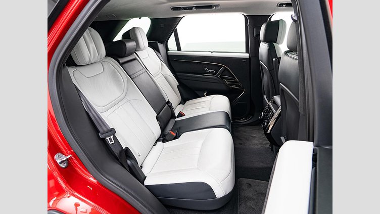2023 認定中古車 Land Rover Range Rover Sport フィレンツェレッド 3.0リッター6気筒300PSターボチャージドディーゼルMHEV（オートマチック） AUTOBIOGRAPHY
