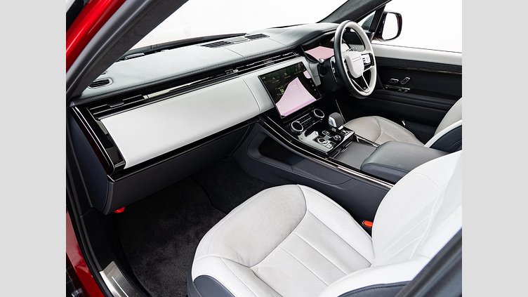 2023 認定中古車 Land Rover Range Rover Sport フィレンツェレッド 3.0リッター6気筒300PSターボチャージドディーゼルMHEV（オートマチック） AUTOBIOGRAPHY