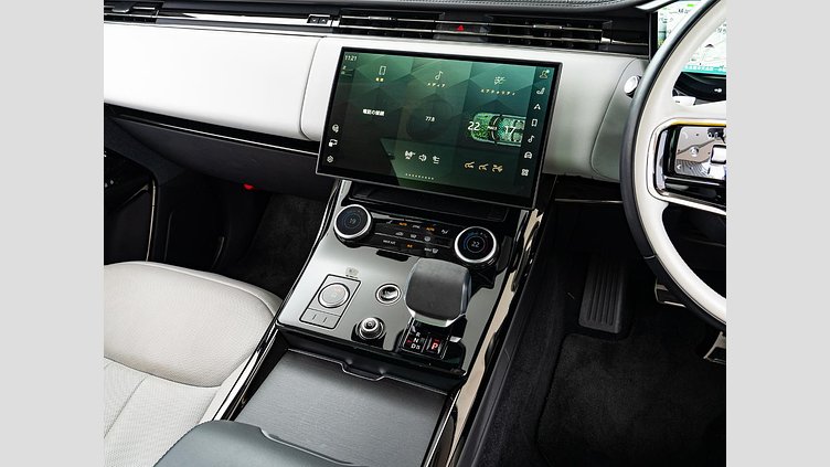 2023 認定中古車 Land Rover Range Rover Sport フィレンツェレッド 3.0リッター6気筒300PSターボチャージドディーゼルMHEV（オートマチック） AUTOBIOGRAPHY