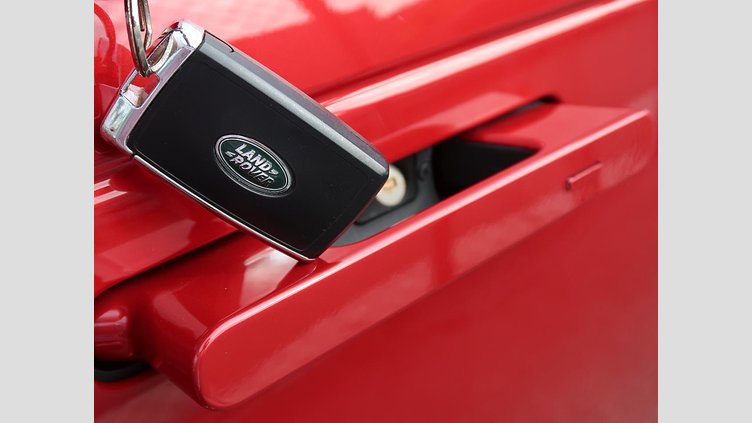 2023 認定中古車 Land Rover Range Rover Sport フィレンツェレッド 3.0リッター6気筒300PSターボチャージドディーゼルMHEV（オートマチック） AUTOBIOGRAPHY