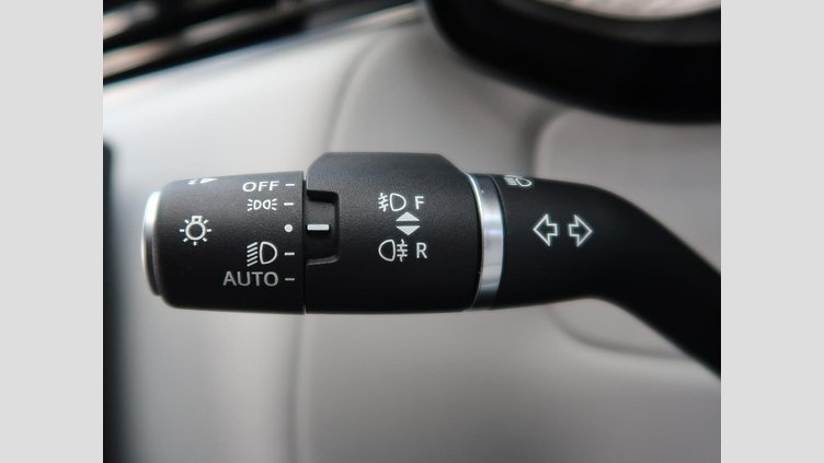 2023 認定中古車 Land Rover Range Rover Sport フィレンツェレッド 3.0リッター6気筒300PSターボチャージドディーゼルMHEV（オートマチック） AUTOBIOGRAPHY