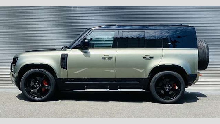 2023 認定中古車 Land Rover Defender 110 パンゲアグリーン D300 AWD（AT） X