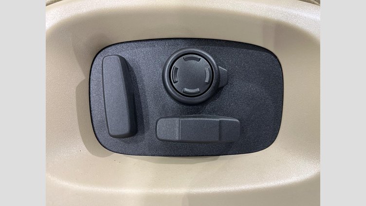 2017 認定中古車 Land Rover Range Rover Sport Loire Blue 3.0 V6 Dsl Mono Turbo Std Flow SE