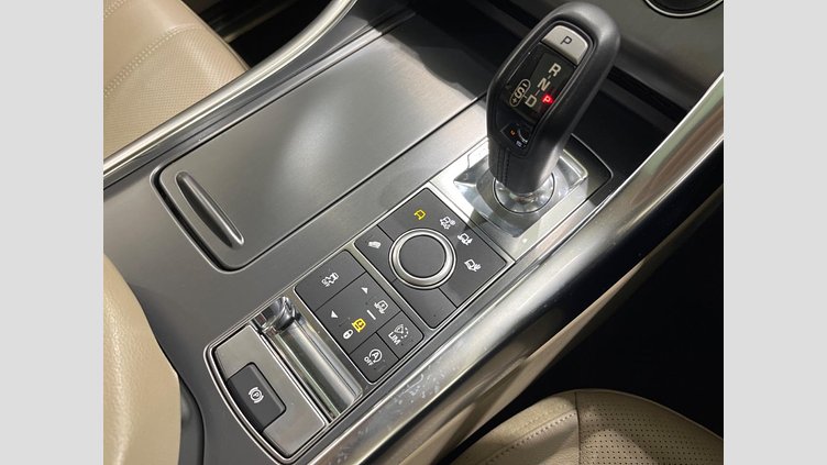 2017 認定中古車 Land Rover Range Rover Sport Loire Blue 3.0 V6 Dsl Mono Turbo Std Flow SE
