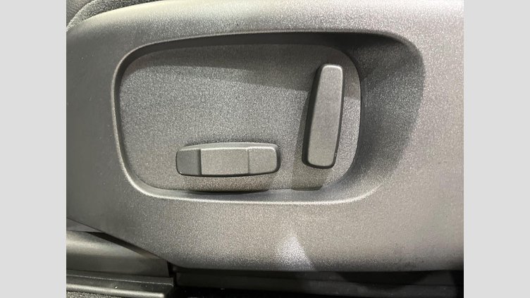 2019 認定中古車 Land Rover Range Rover Evoque フジホワイト D180 S