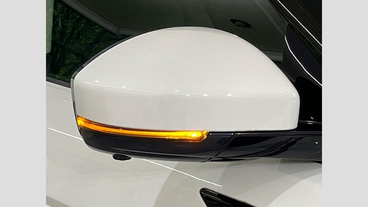 2019 認定中古車 Land Rover Range Rover Evoque フジホワイト D180 S