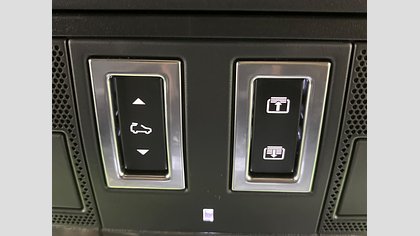 Defender 110 31