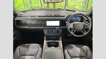 Defender 110 3