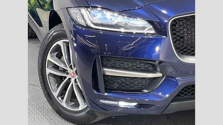 2017 認定中古車 Jaguar F-Pace Loire Blue D180 Ｒ－スポーツ