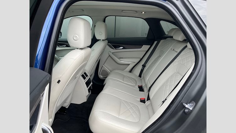 2023 認定中古車 Jaguar F-Pace ブルーファイアブルー P250 AWD（オートマチック） S