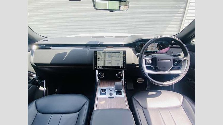 2023 認定中古車 Land Rover Range Rover オストゥーニパールホワイト D300 AWD MHEV（AT） スタンダードホイールベース AUTOBIOGRAPHY
