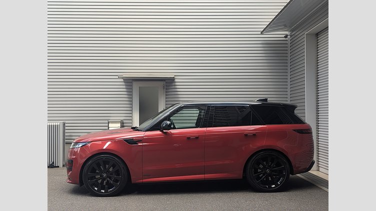 2023 認定中古車 Land Rover Range Rover Sport フィレンツェレッド 3.0リッター6気筒300PSターボチャージドディーゼルMHEV（オートマチック） AUTOBIOGRAPHY