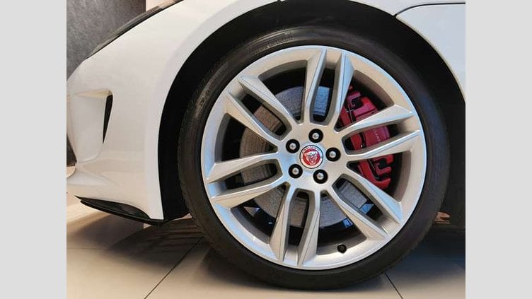 2016 認定中古車 Jaguar F-Type Fuji White V8 5.0L S/C 550PS R