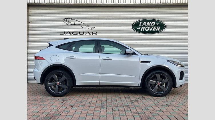 2020 認定中古車 Jaguar E-Pace ユーロンホワイト D180 オートマチック全輪駆動 CHEQUERED FLAG