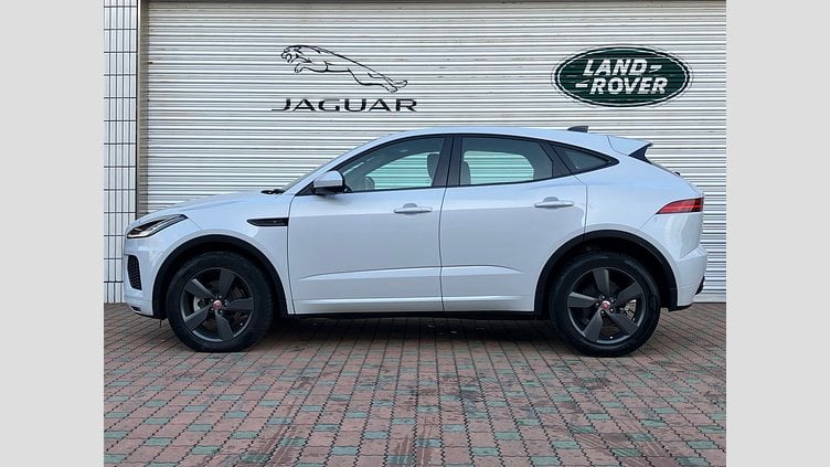 2020 認定中古車 Jaguar E-Pace ユーロンホワイト D180 オートマチック全輪駆動 CHEQUERED FLAG