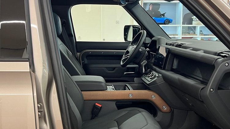 2023 新車 Land Rover Defender 130 (1DP) 古銅棕 Lantau Bronze P400 AWD AUTOMATIC MHEV X