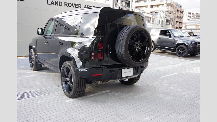 2024 認定中古車 Land Rover Defender 110 サントリーニブラック D300 AWD（AT） X-DYNAMIC SE
