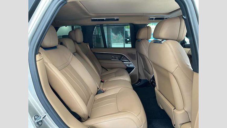 2023 認定中古車 Land Rover Range Rover バトゥミゴールド D300 AWD MHEV（AT） スタンダードホイールベース AUTOBIOGRAPHY