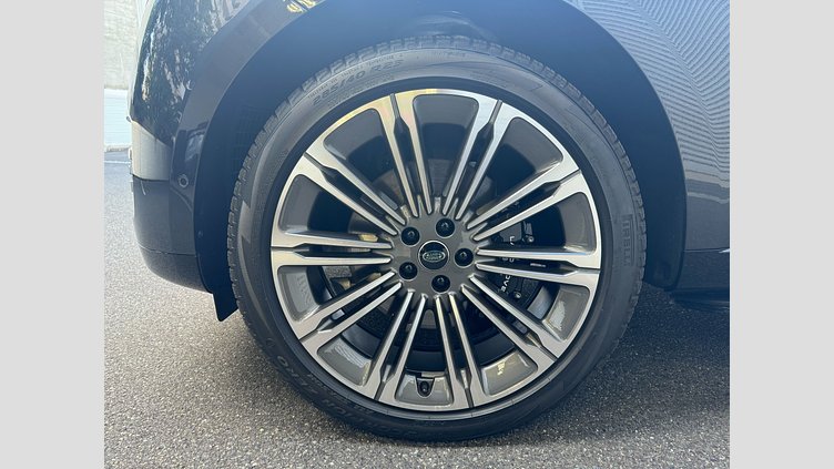 2024 認定中古車 Land Rover Range Rover カルパチアングレイ D300 AWD MHEV（AT） スタンダードホイールベース Autobiography