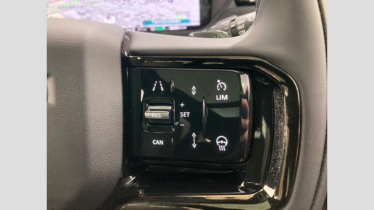 2024 認定中古車 Land Rover Range Rover Velar ヴァレジネブルー P400eプラグインハイブリッド（ガソリン） Standard Wheelbase Dynamic HSE