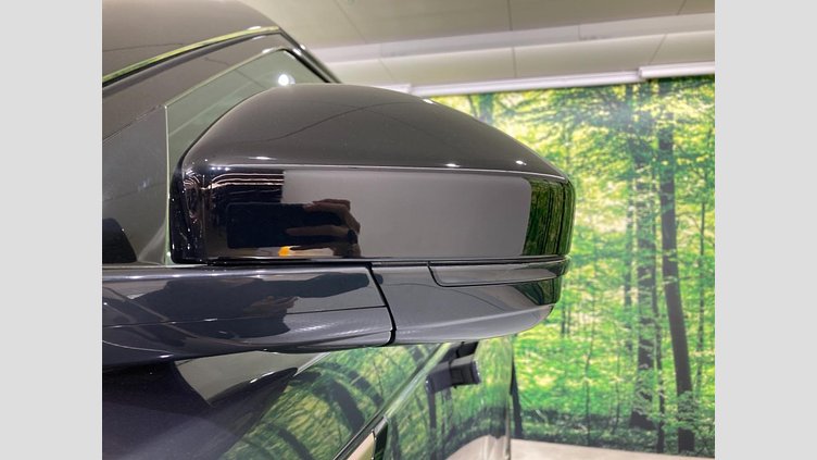 2024 認定中古車 Land Rover Range Rover Velar ヴァレジネブルー P400eプラグインハイブリッド（ガソリン） Standard Wheelbase Dynamic HSE