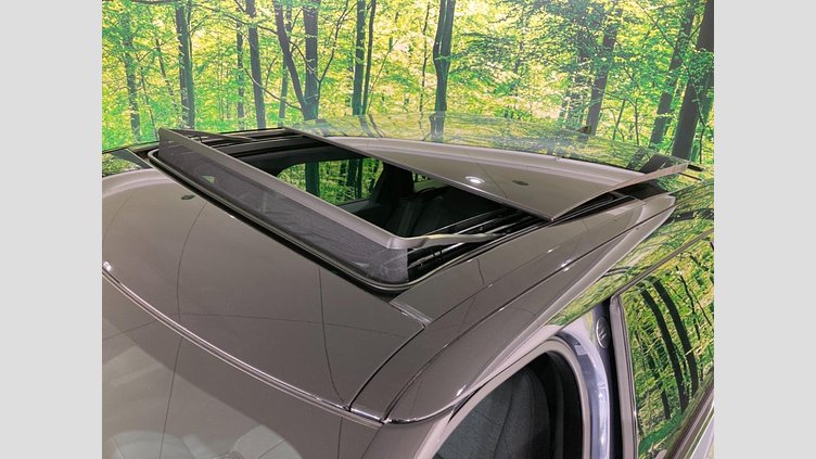 2024 認定中古車 Land Rover Range Rover Velar ヴァレジネブルー P400eプラグインハイブリッド（ガソリン） Standard Wheelbase Dynamic HSE