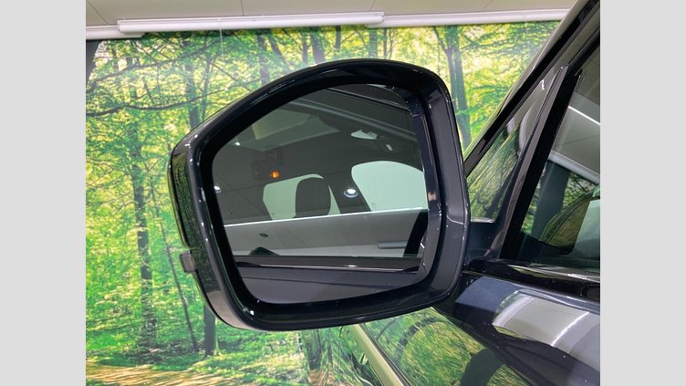 2024 認定中古車 Land Rover Range Rover Velar ヴァレジネブルー P400eプラグインハイブリッド（ガソリン） Standard Wheelbase Dynamic HSE