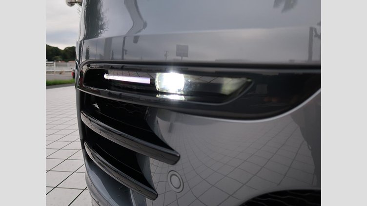 2023 認定中古車 Land Rover Range Rover Velar ザダルグレイ D200マイルドハイブリッド（ディーゼル） Standard Wheelbase Dynamic HSE