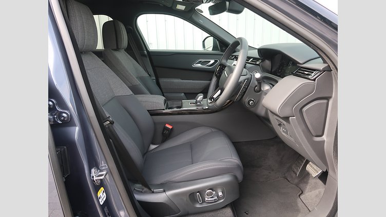 2024 認定中古車 Land Rover Range Rover Velar ヴァレジネブルー P400eプラグインハイブリッド（ガソリン） Standard Wheelbase Dynamic HSE
