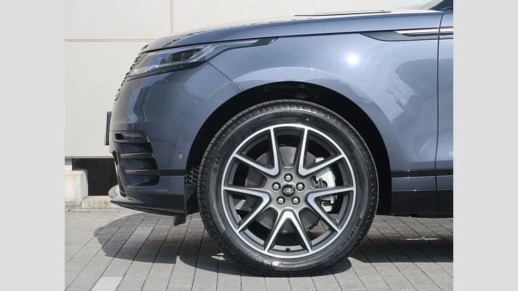 2024 認定中古車 Land Rover Range Rover Velar ヴァレジネブルー P400eプラグインハイブリッド（ガソリン） Standard Wheelbase Dynamic HSE