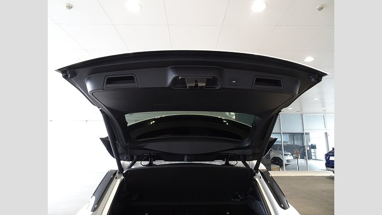 2022 認定中古車 Land Rover Range Rover Evoque フジホワイト P250 AWD（オートマチック） R-DYNAMIC S