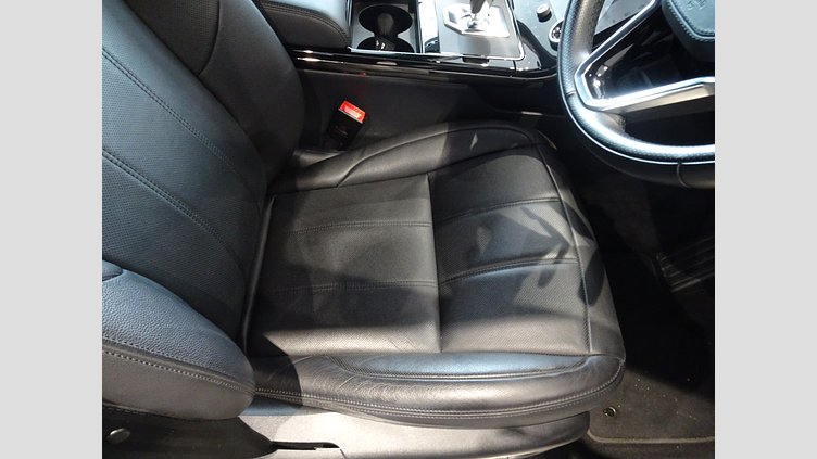 2022 認定中古車 Land Rover Range Rover Evoque フジホワイト P250 AWD（オートマチック） R-DYNAMIC S