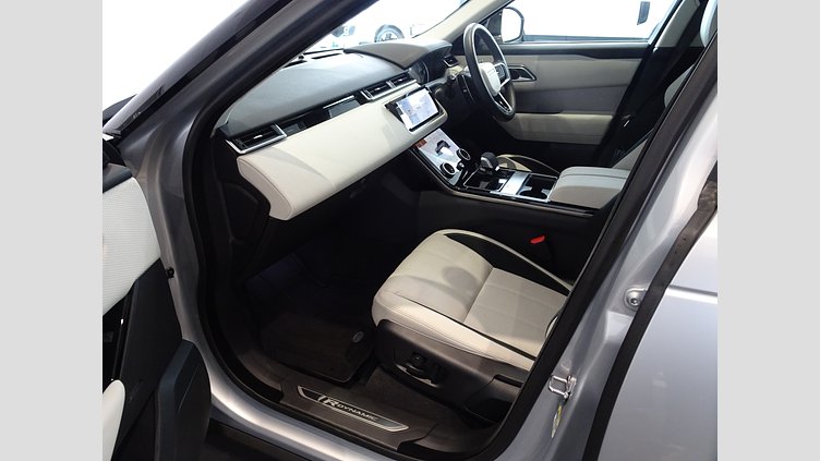2023 認定中古車 Land Rover Range Rover Velar ハクバシルバー D200 AWD（オートマチック） MHEV R-DYNAMIC S