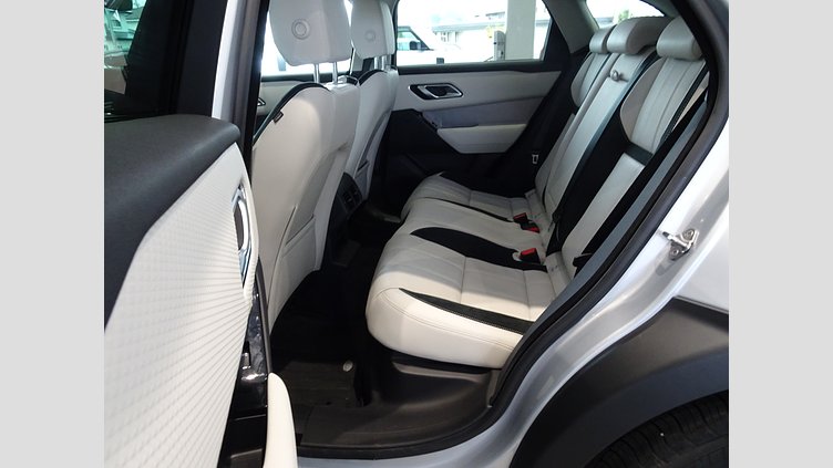 2023 認定中古車 Land Rover Range Rover Velar ハクバシルバー D200 AWD（オートマチック） MHEV R-DYNAMIC S