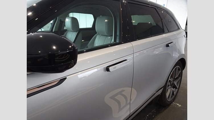 2023 認定中古車 Land Rover Range Rover Velar ハクバシルバー D200 AWD（オートマチック） MHEV R-DYNAMIC S