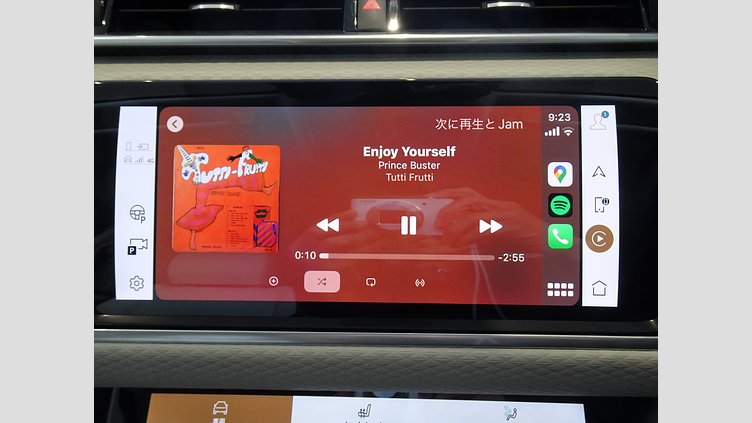 2023 認定中古車 Land Rover Range Rover Velar ハクバシルバー D200 AWD（オートマチック） MHEV R-DYNAMIC S
