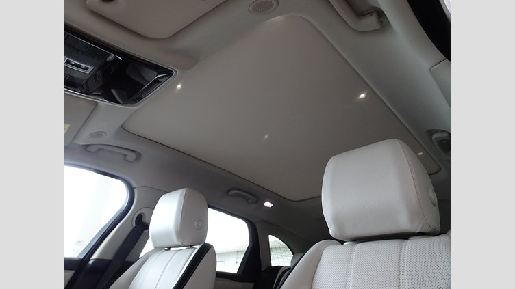 2023 認定中古車 Land Rover Range Rover Velar ハクバシルバー D200 AWD（オートマチック） MHEV R-DYNAMIC S