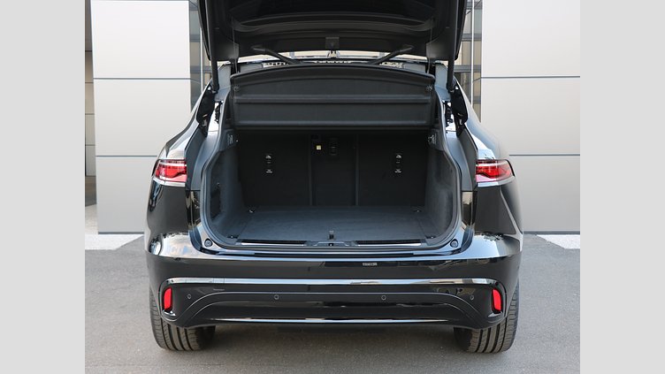 2024 認定中古車 Jaguar F-Pace サントリーニブラック P250 AWD（オートマチック） R-DYNAMIC SE