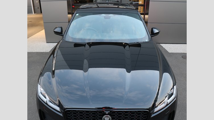 2024 認定中古車 Jaguar F-Pace サントリーニブラック P250 AWD（オートマチック） R-DYNAMIC SE