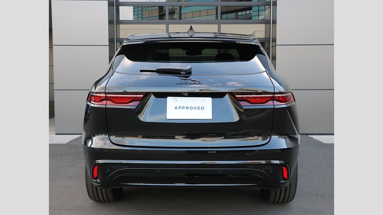 2024 認定中古車 Jaguar F-Pace サントリーニブラック P250 AWD（オートマチック） R-DYNAMIC SE