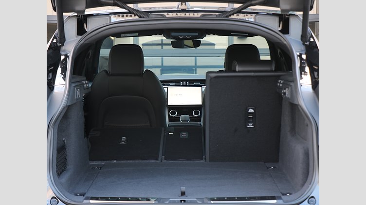 2024 認定中古車 Jaguar F-Pace サントリーニブラック P250 AWD（オートマチック） R-DYNAMIC SE
