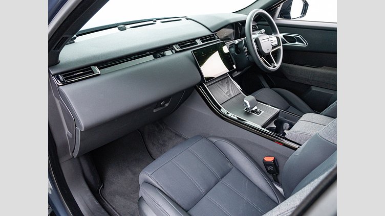 2024 認定中古車 Land Rover Range Rover Velar ヴァレジネブルー P400eプラグインハイブリッド（ガソリン） Standard Wheelbase Dynamic HSE